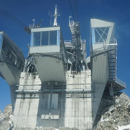 Aiguille Noire