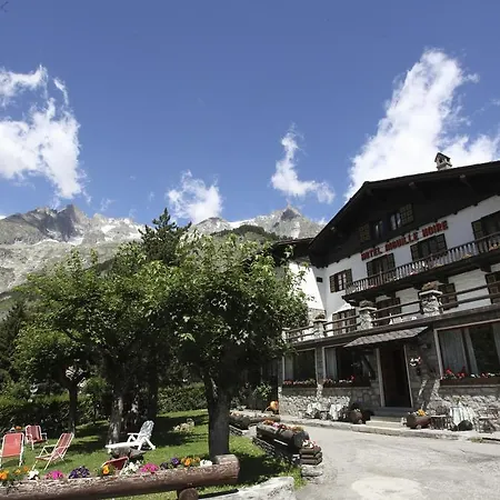 Aiguille Noire Courmayeur